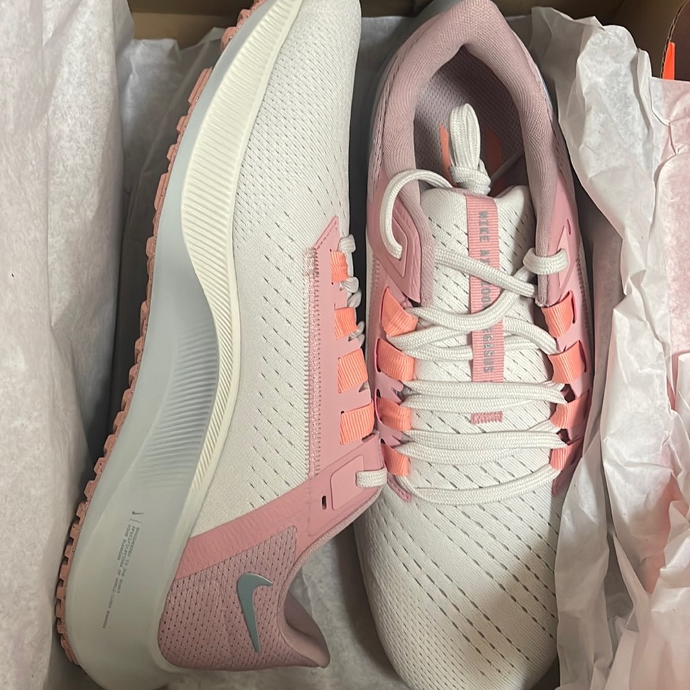 Women’s Nike Air Zoom Pegasus 38